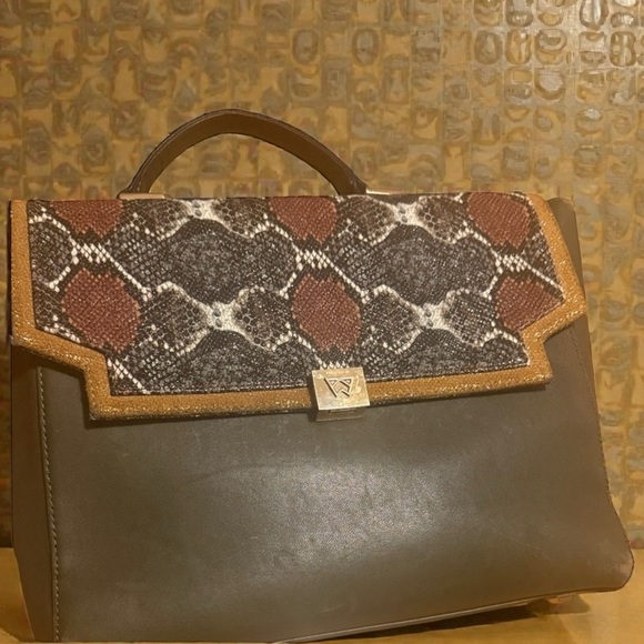 Kelly Wynne designer Olive and Python Print Satchel - Picture 3 of 13